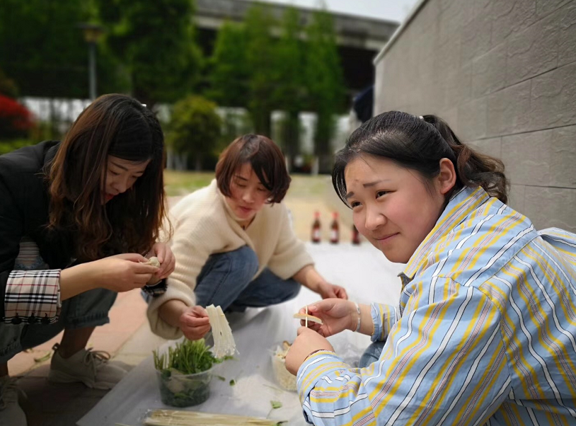 斯曼克磨粒流家族